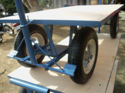 carrinho-plataforma-004-831-479x413m1